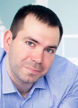 Антон Олегович Колобов