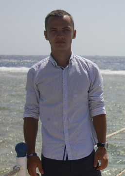 Арцём Ігаравіч Ананіч